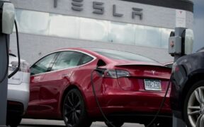 3_-EV-Revolution_-How-Tesla-Keeps-Lowering-Prices