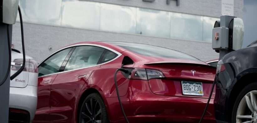 3_-EV-Revolution_-How-Tesla-Keeps-Lowering-Prices