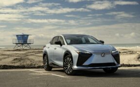 50_-Small-Batteries-Big-Ideas_-The-Toyota-and-Lexus-Electric-Revolution