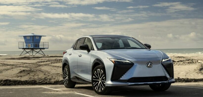 50_-Small-Batteries-Big-Ideas_-The-Toyota-and-Lexus-Electric-Revolution