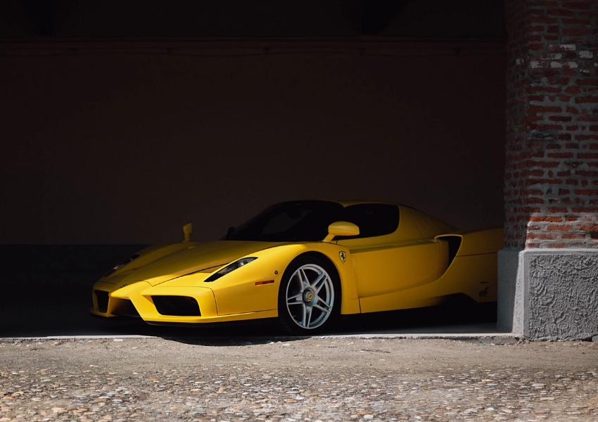 Maserati's Ferrari Enzo Version