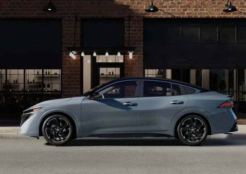 Nissan sentra features