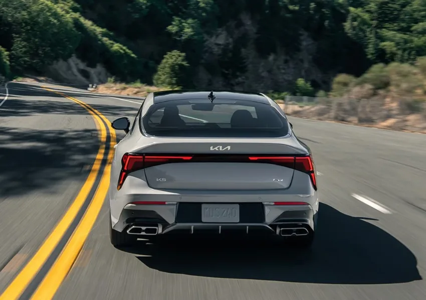 kia gt-line features